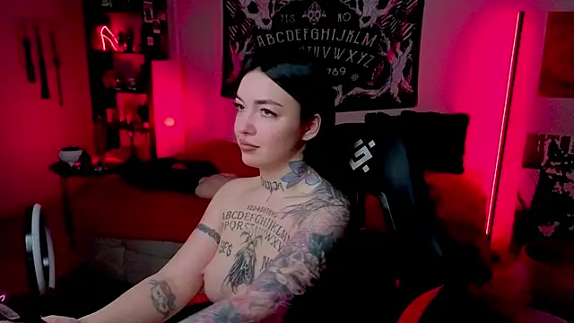 Magic_Allie webcam