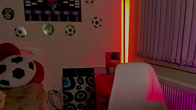 Andrea_Blossom webcam