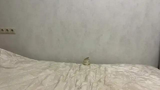 MilaVeros webcam