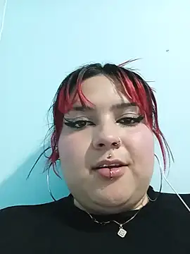 curvy_latina webcam