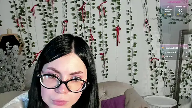 Velvet__Kiss webcam