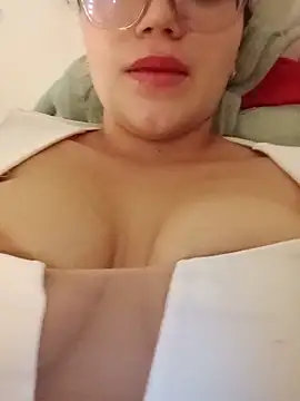 Violettvans3233
