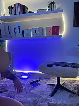 zafiro_mo0n live cam