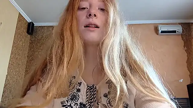 KateVibe_01 webcam