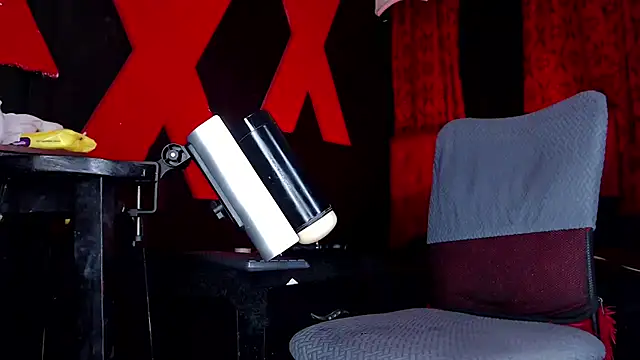 abrilbigcock webcam
