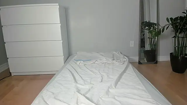 Jiwooe webcam