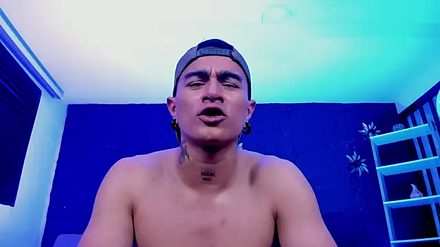 LiamDeep webcam