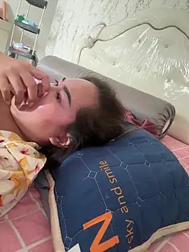 Ponthip webcam