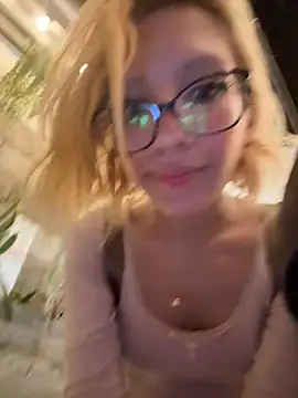 chatroom porn SweetBunnyGF