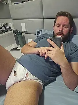 ripmyunderwear (Ask my age) - SHIRT OFF