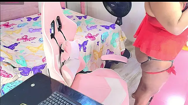 kimberly_bellu webcam