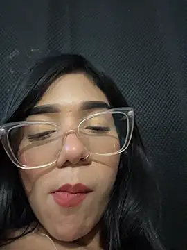 ElaRose_12 webcam