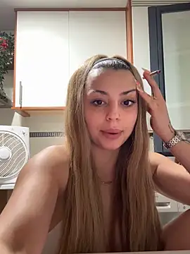 Noeliagglow webcam