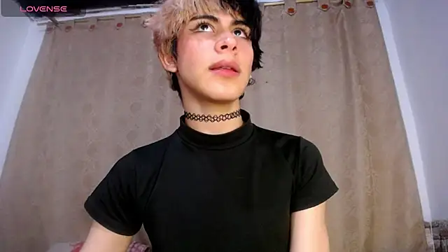 DaraSweet20 webcam