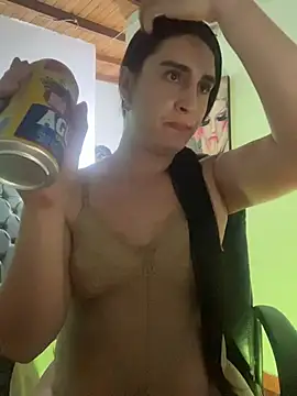 lola_diez webcam