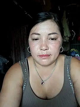 sary-hot2x webcam