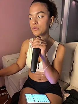 AngelPinkk_ webcam