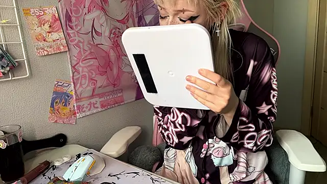 aprilcutie webcam