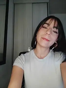 Alejandraa02 webcam