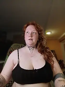 CURVYSAKURA webcam