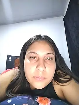esmeralda_jadees webcam