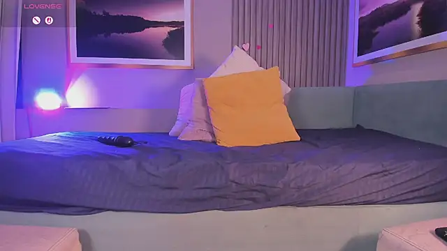 Hailey-Fox webcam