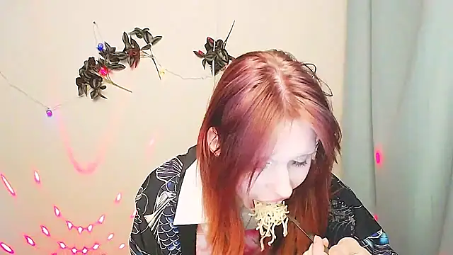GuessMe___ webcam