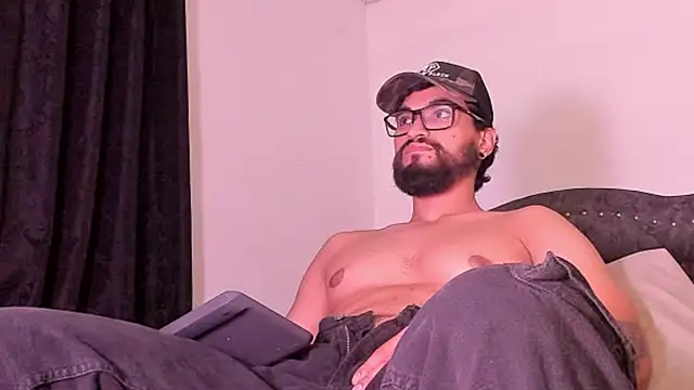 Chrys_harris77 webcam
