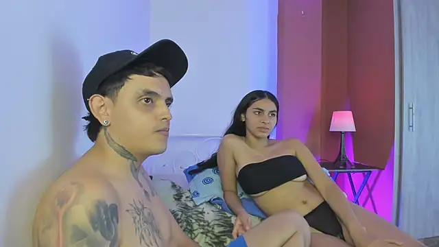 VelvetAndShadows webcam