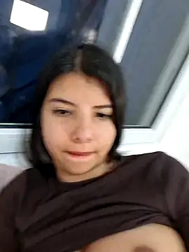 jade03_ webcam