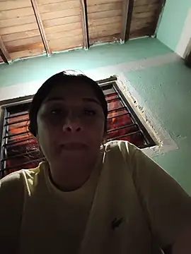 noemy-25 webcam