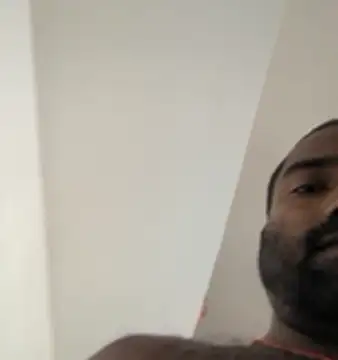TinyBoy27 webcam