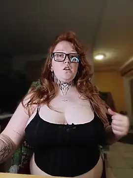 CURVYSAKURA