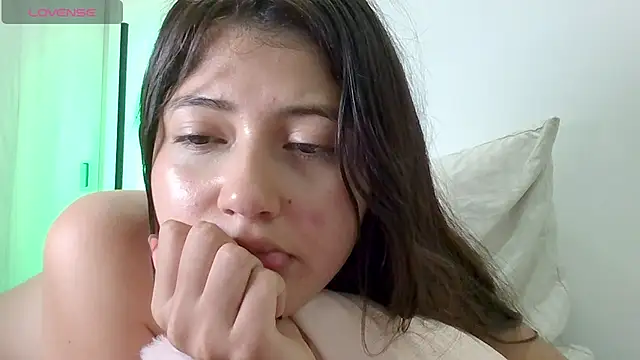 amy_innocent_1 webcam