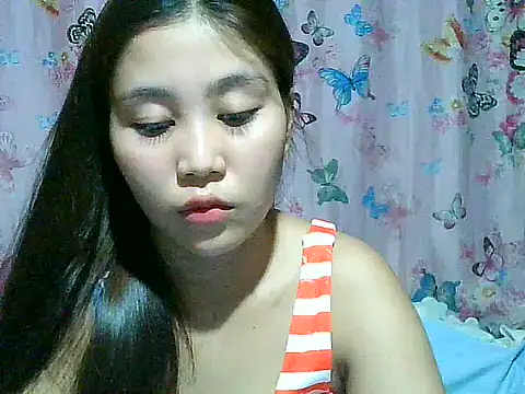SexyAsianPussy4u webcam