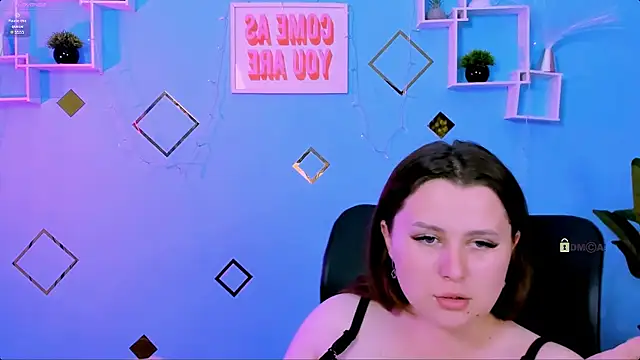 luna_noct webcam