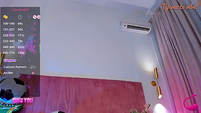 Mayzzie webcam