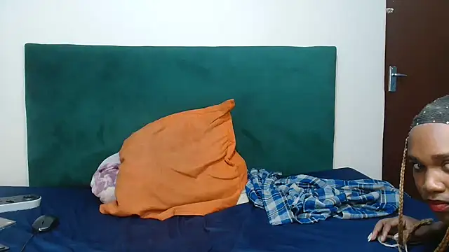 TallHornyTrans webcam