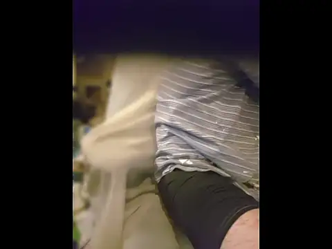 ROBERT0516 webcam