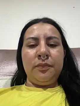 Abril_Luv webcam