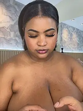 AinaraJimenez live cam