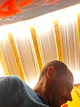 DaddyAndSplashQueen live sex cam