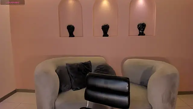 LucyCarter1 webcam