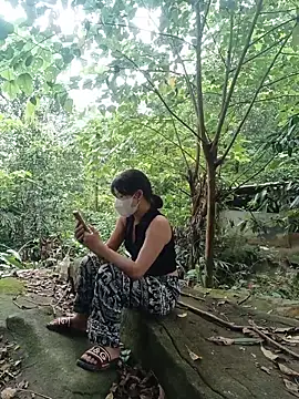 Linda-yiyi webcam