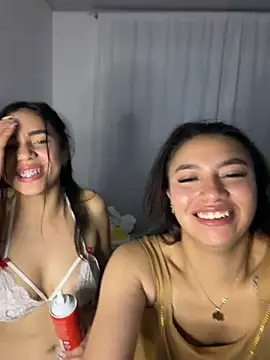 CocoaGigiMuse webcam