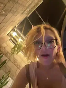 SweetBunnyGF live cam