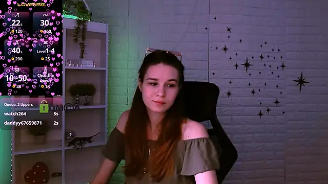 angie_foxy1 live cam on StripChat