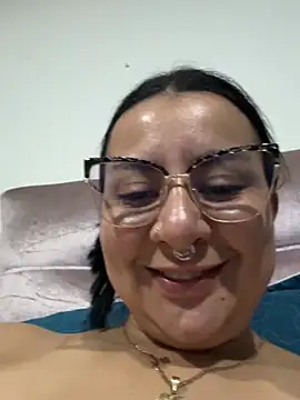 Abril_Luv webcam