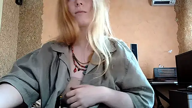 KateVibe_01 webcam