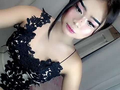 itsmekianna live cam on StripChat